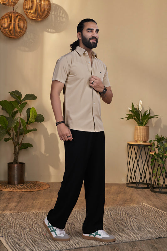 The seamless comfort that elevates style β Designed for a sharp, confident presence in Beige.