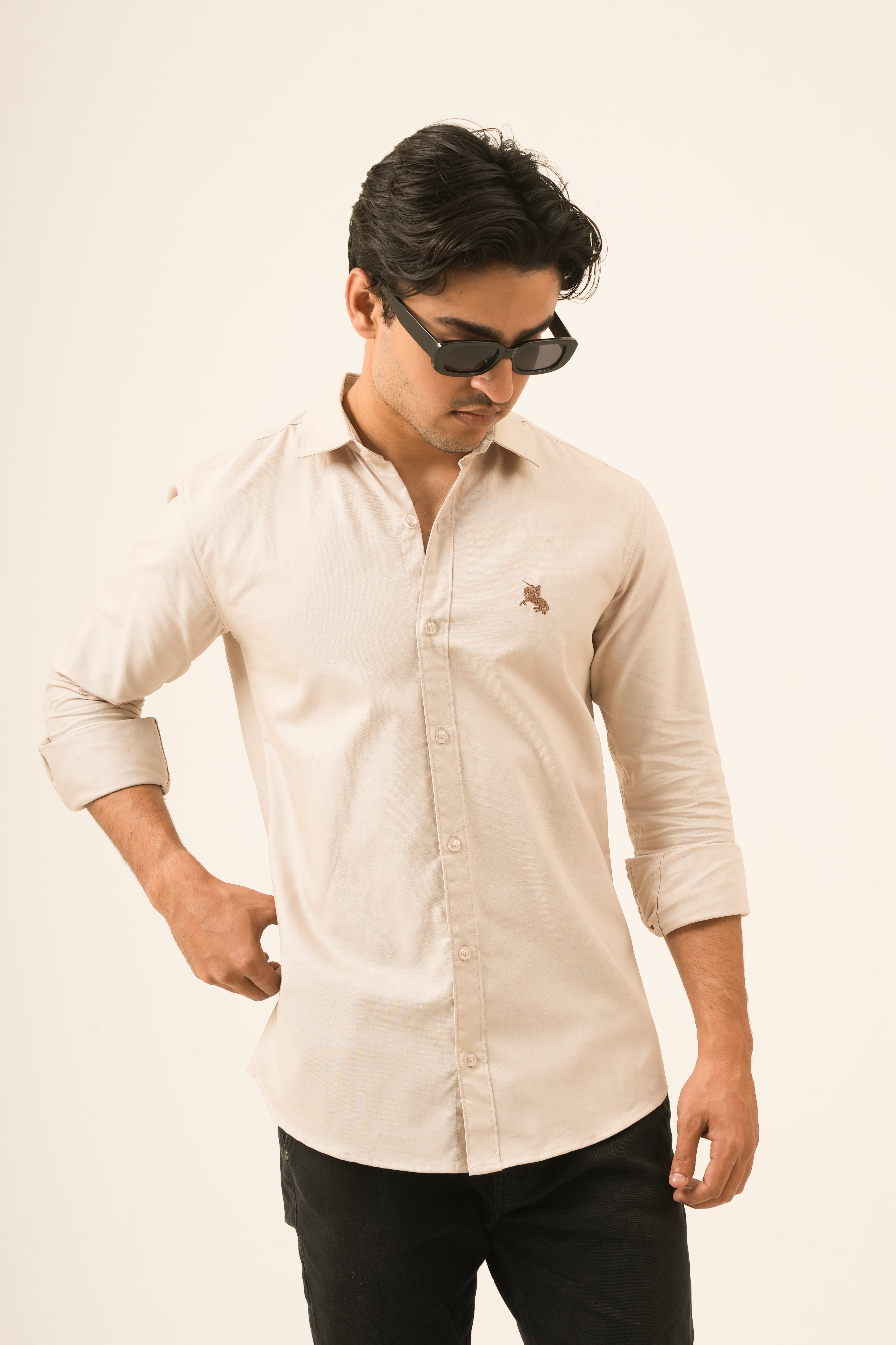 The Oxford Shirt - Beige