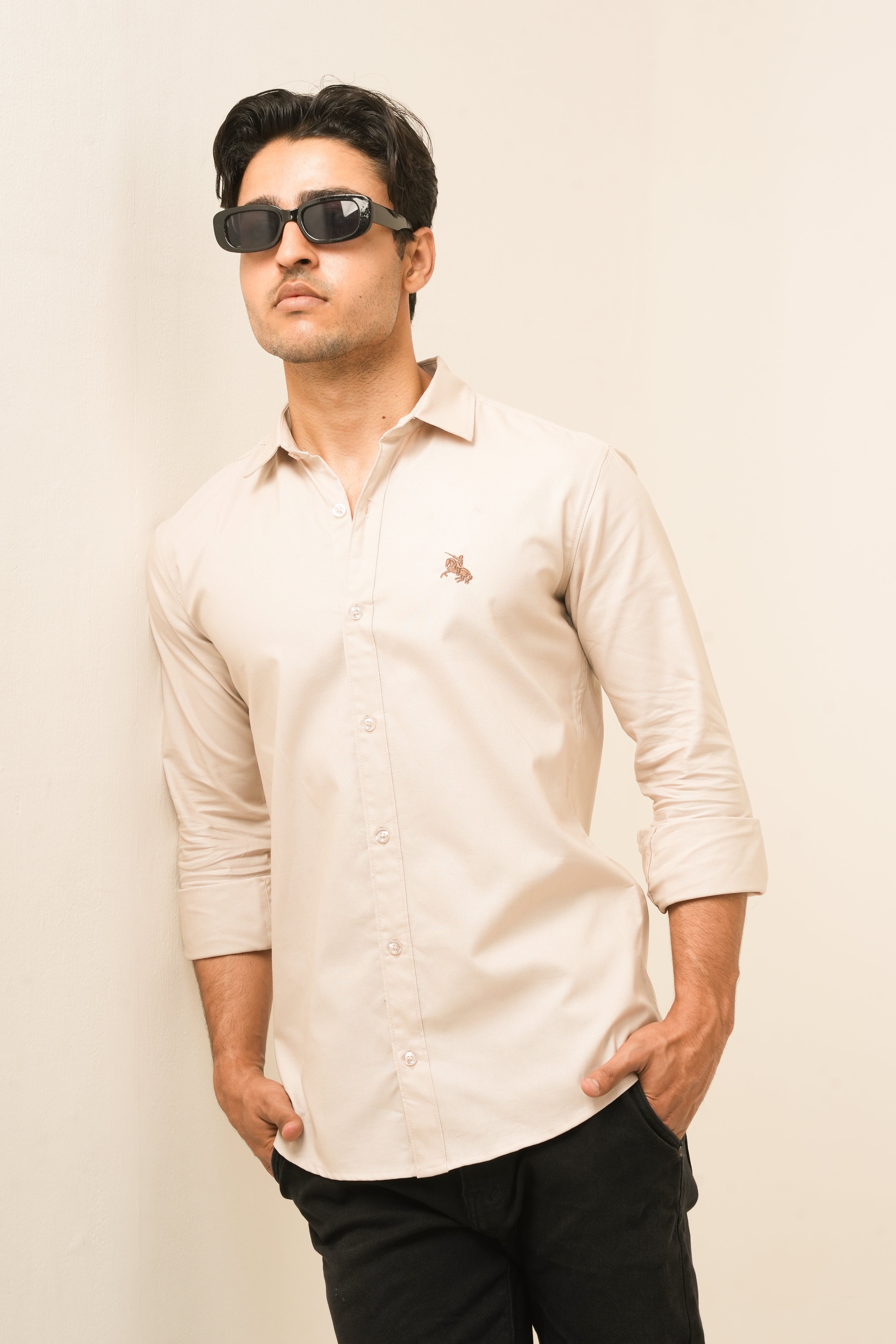 The Oxford Shirt - Beige