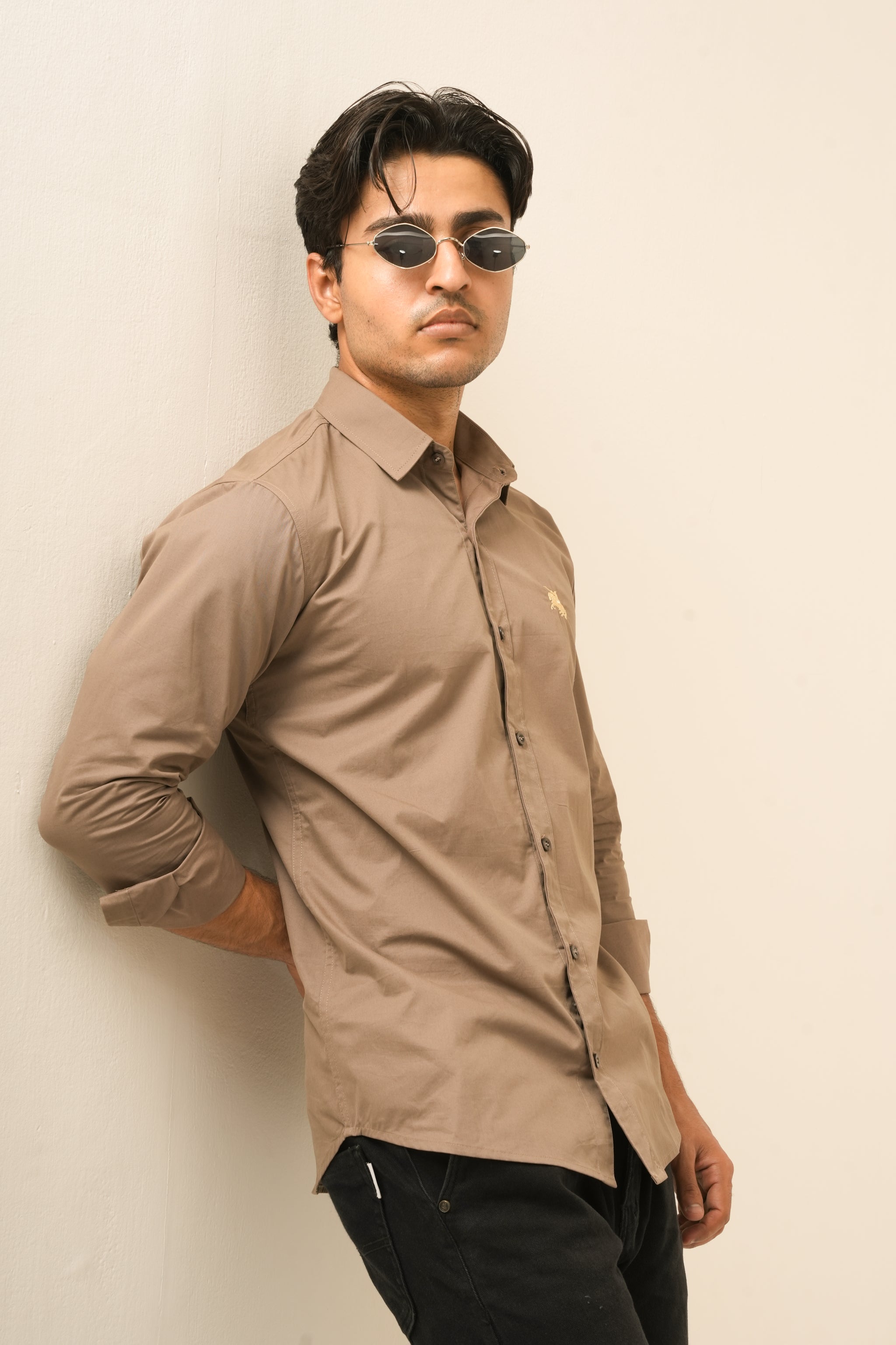 Sand Brown Classic Shirt - Sharp fit